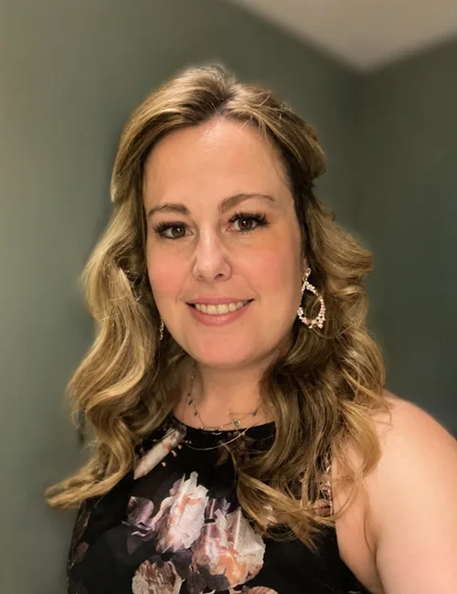 Adri — Salon Owner